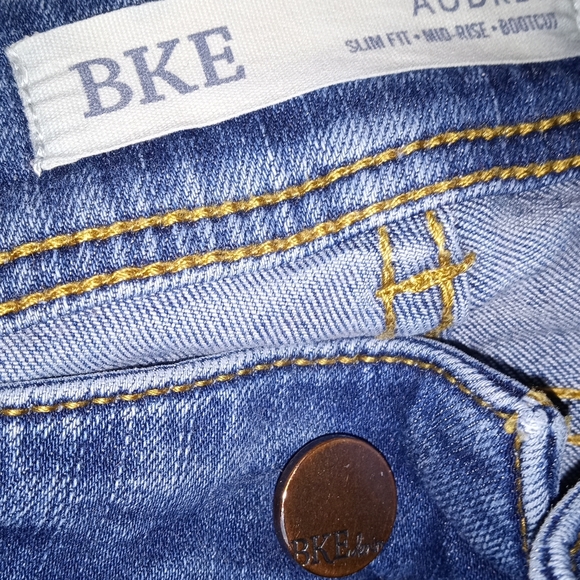 Bundle of 4 BKE size 23 jeans. - Picture 9 of 12